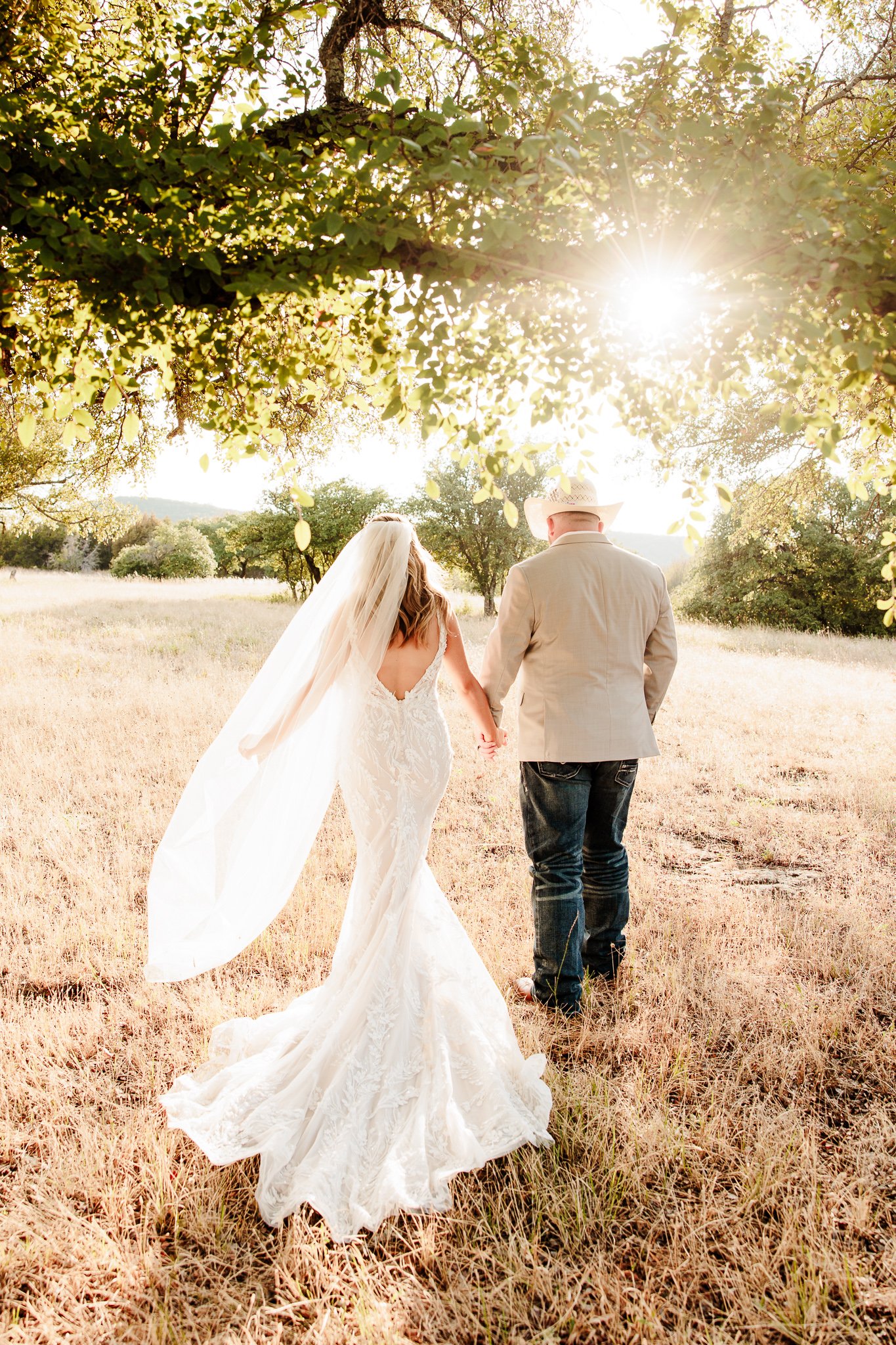 rustic-wedding-venue-sparrow-creek-ranch-north-texas (19).jpg