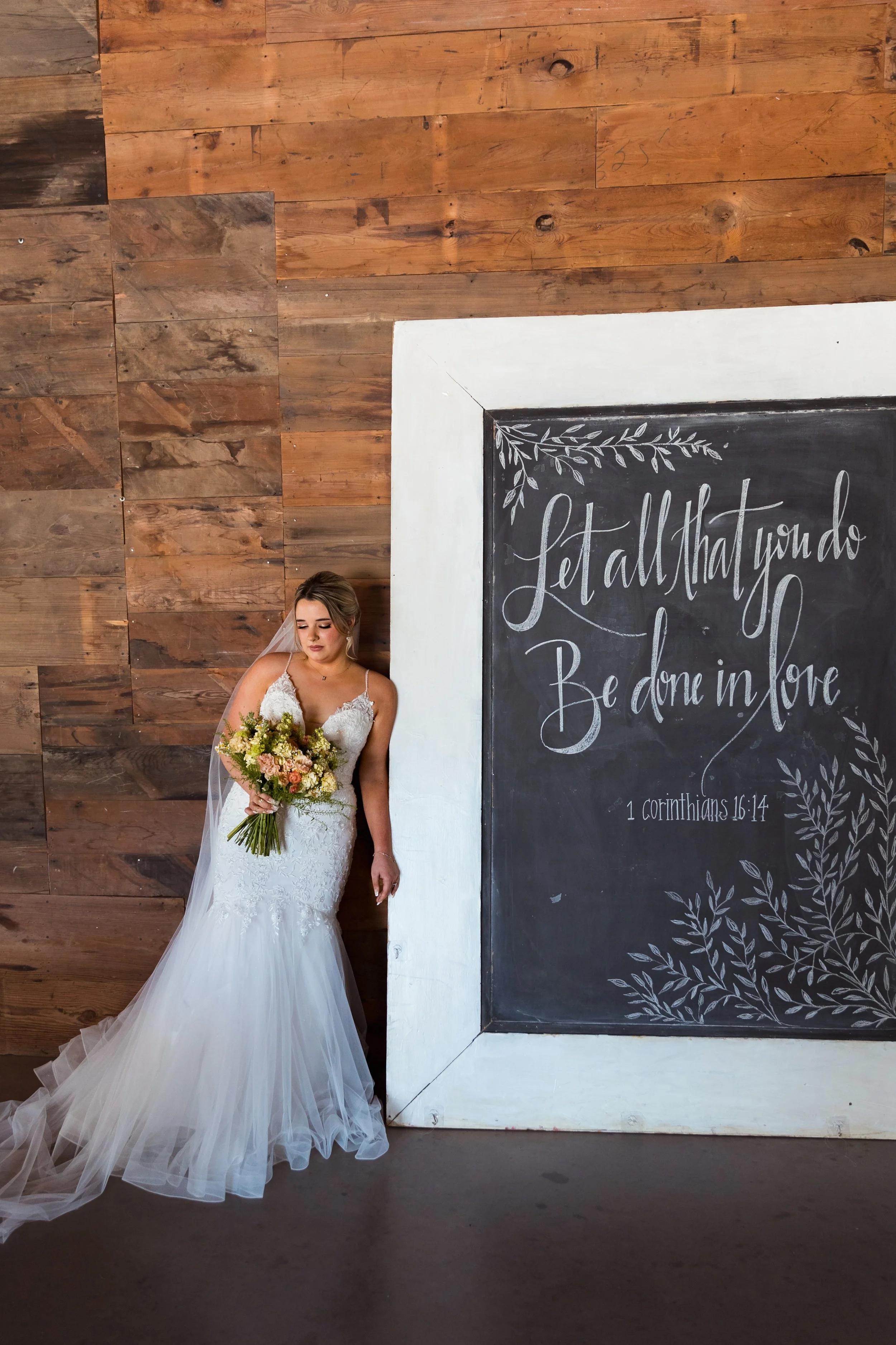 Chalk Art adding Personality to your Chic Ranch Wedding in Texas — The ...