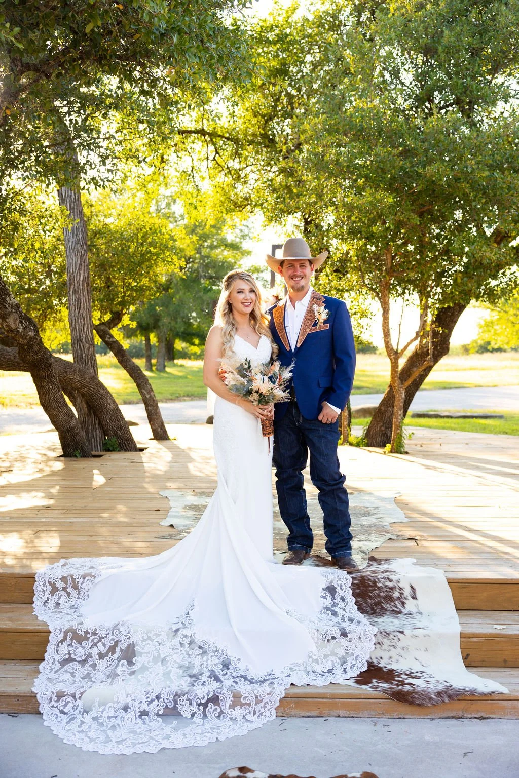 rustic-dfw-wedding-venue-graham-tx (2).jpg