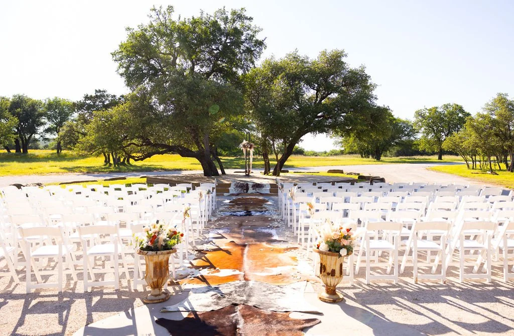 western-wedding-for-ranch-couple (5).jpg