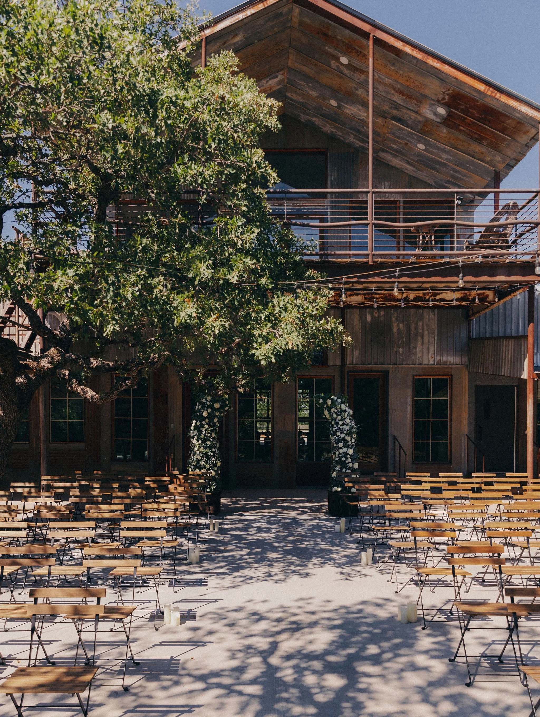 Sophisticated Ranch Wedding - cozy and elegant all the same time at ...