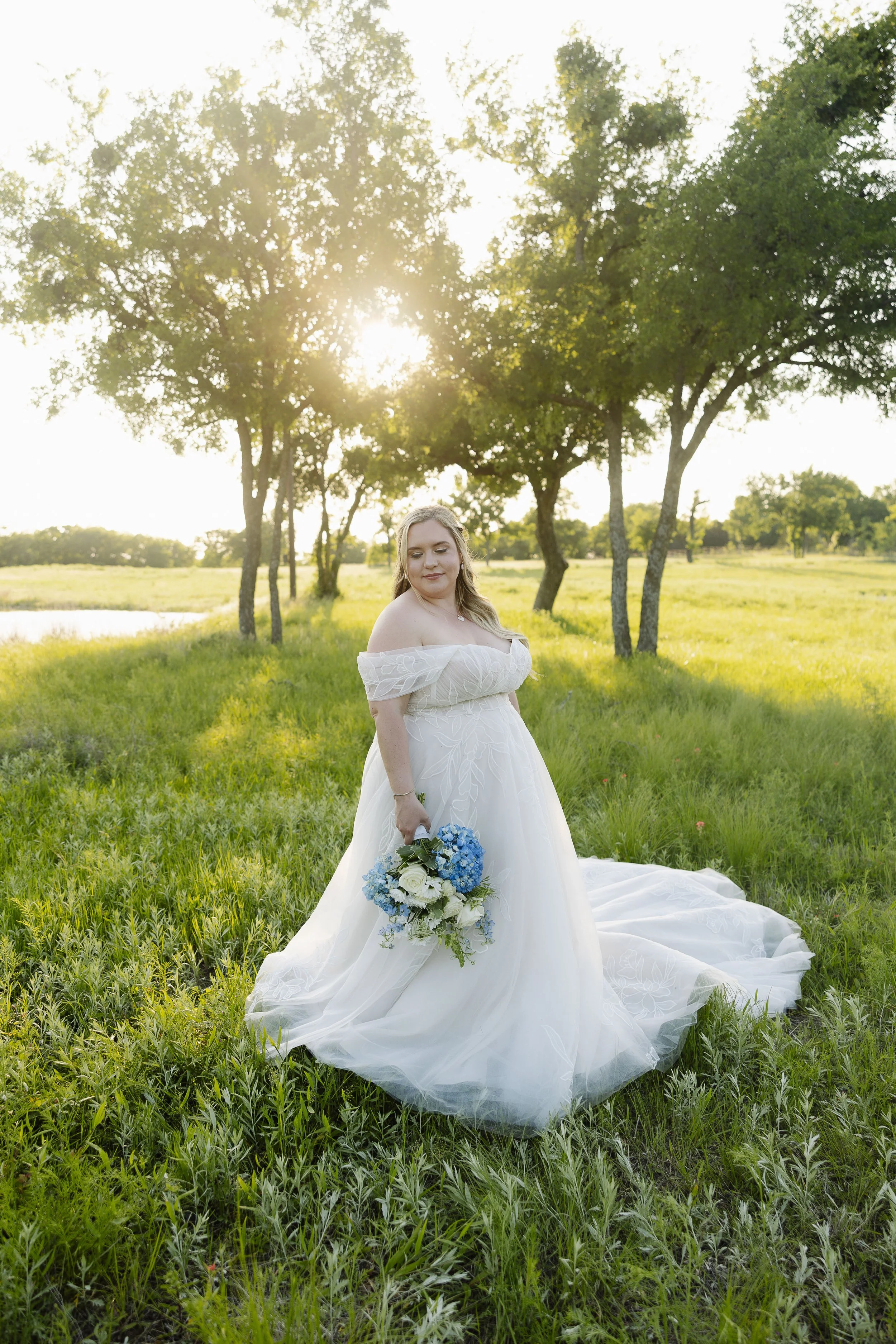 sparrow-creek-ranch-blue-wedding-theme (2).jpg