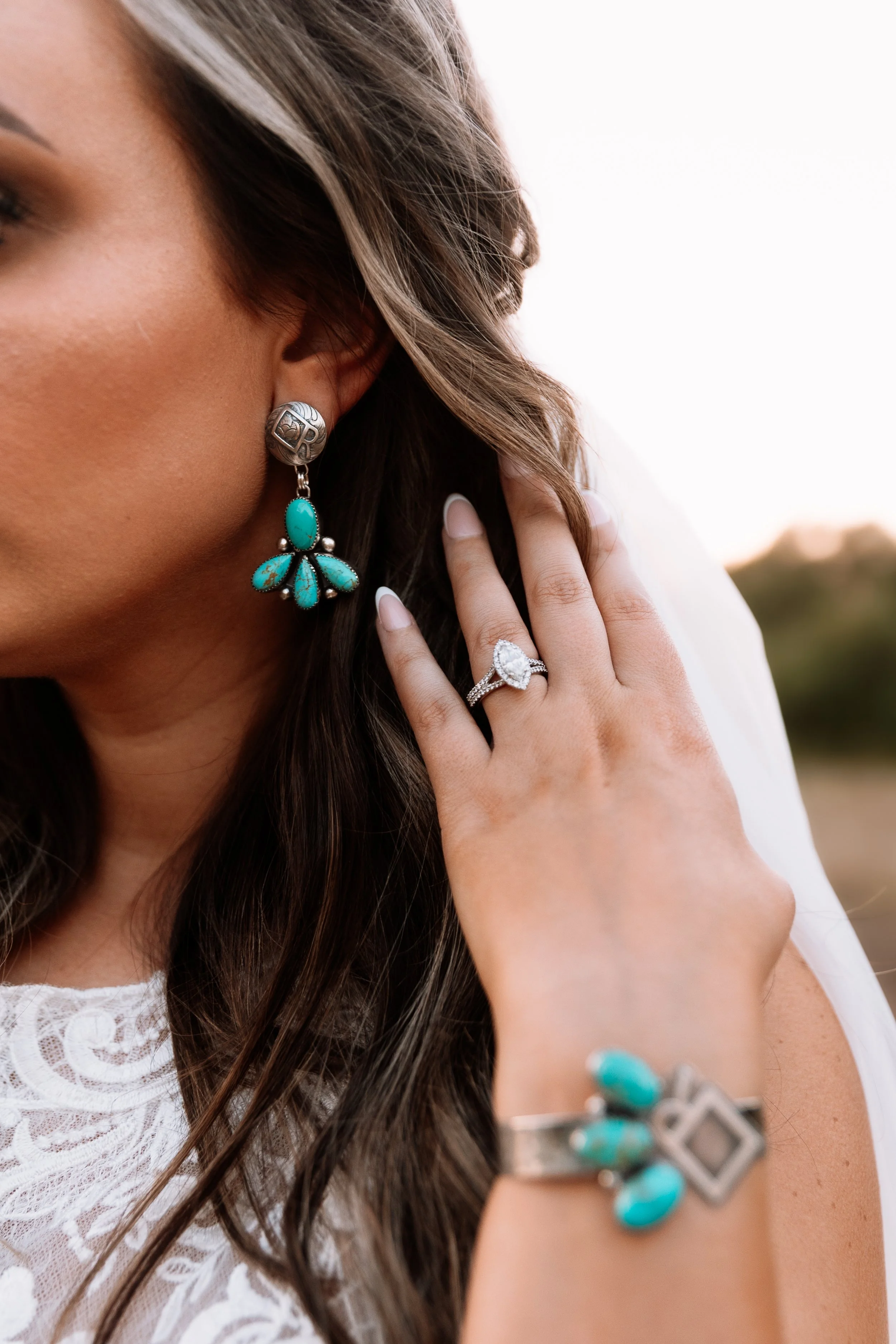 western-wedding-bridal-session-sparrow-creek-ranch (9).jpg