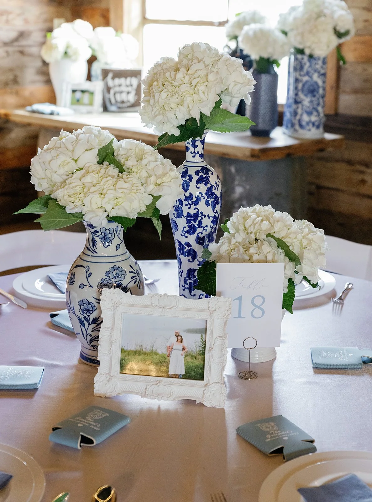 chinoiserie-blue-white-wedding-details-sparrow-creek (4).jpg