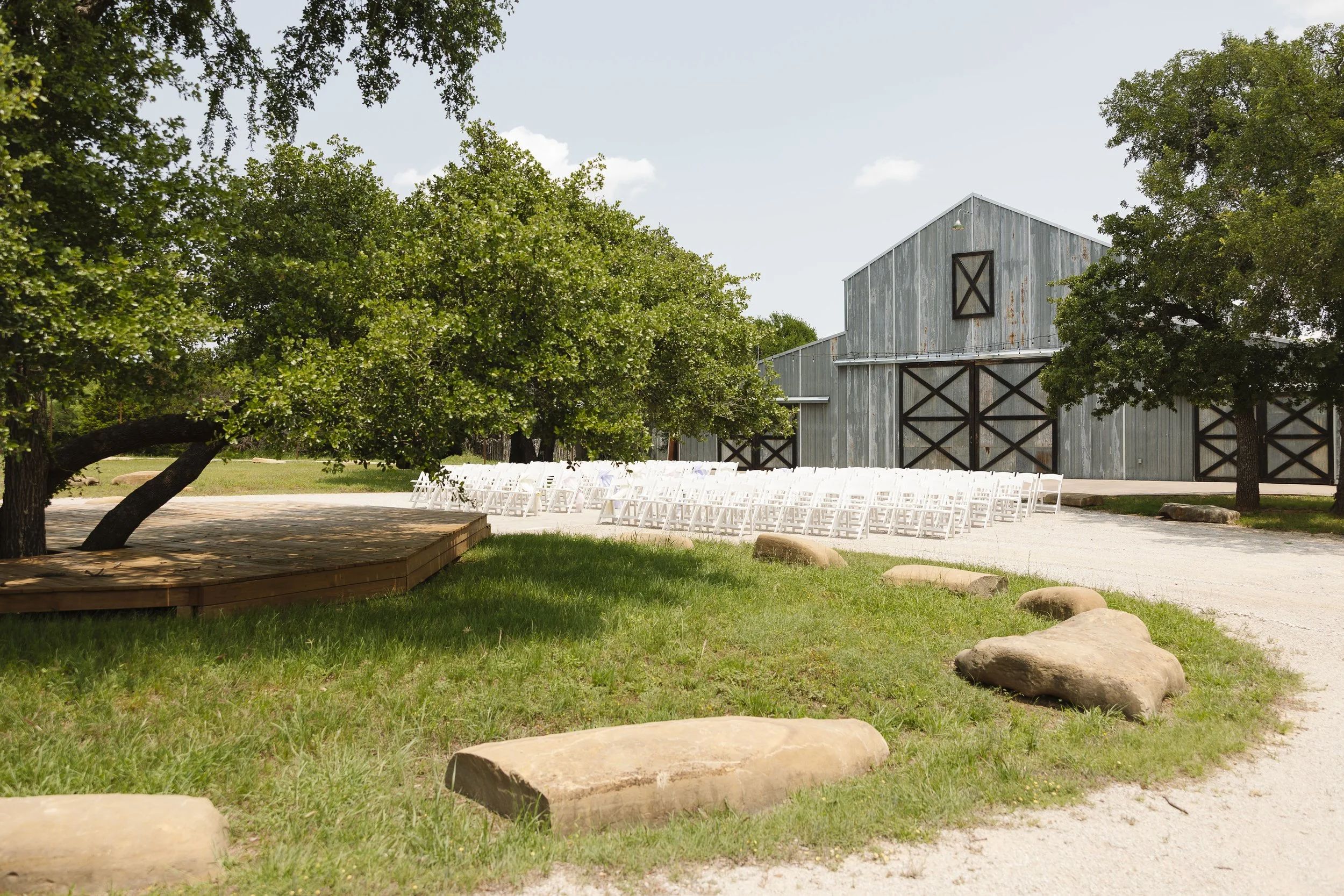 sparrowc-creek-ranch-north-tx-wedding-venue-spring (17).jpg