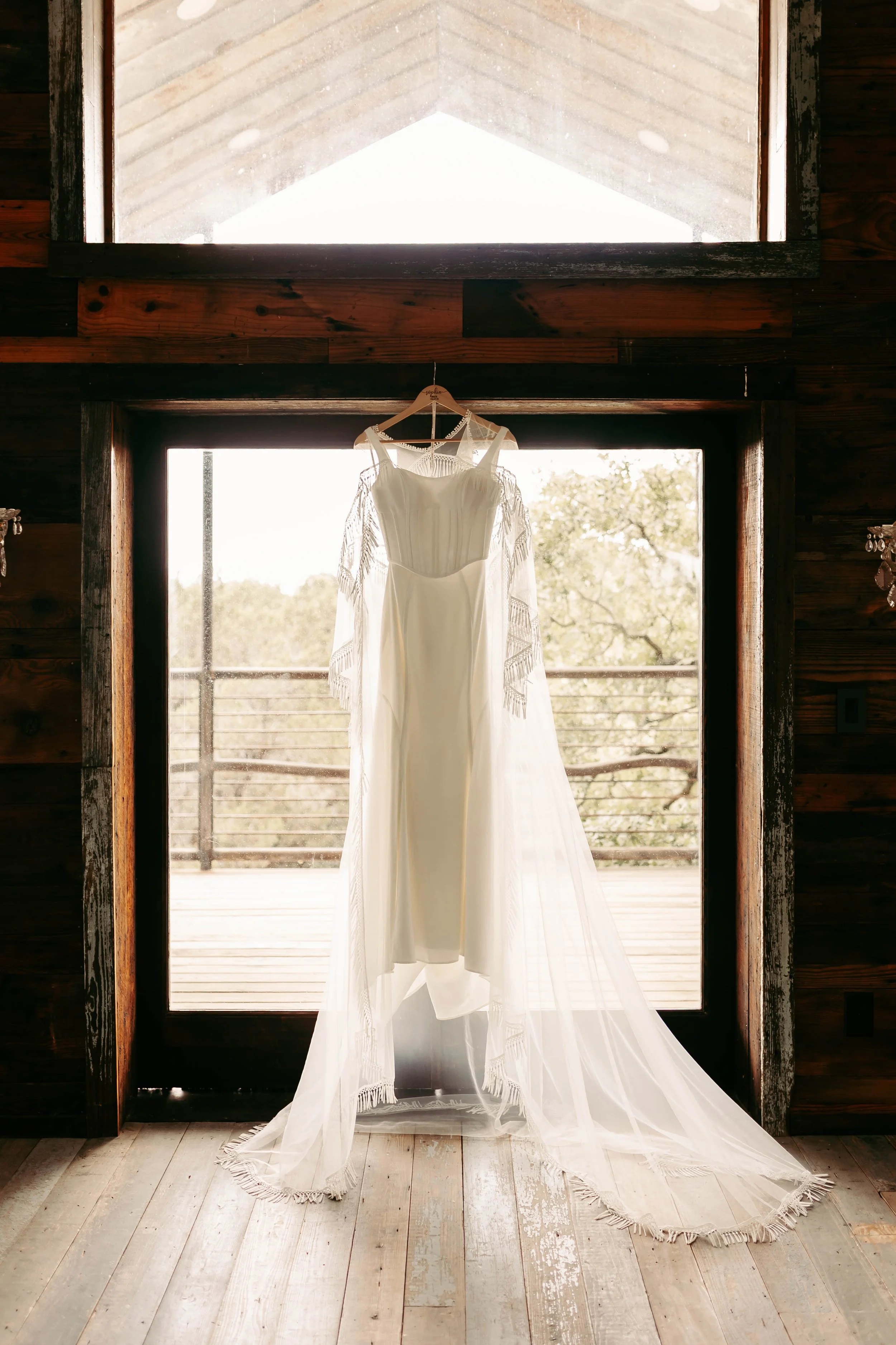 little-bear-photoraphy-at-sparrow-creek-ranch-venue (13).jpg