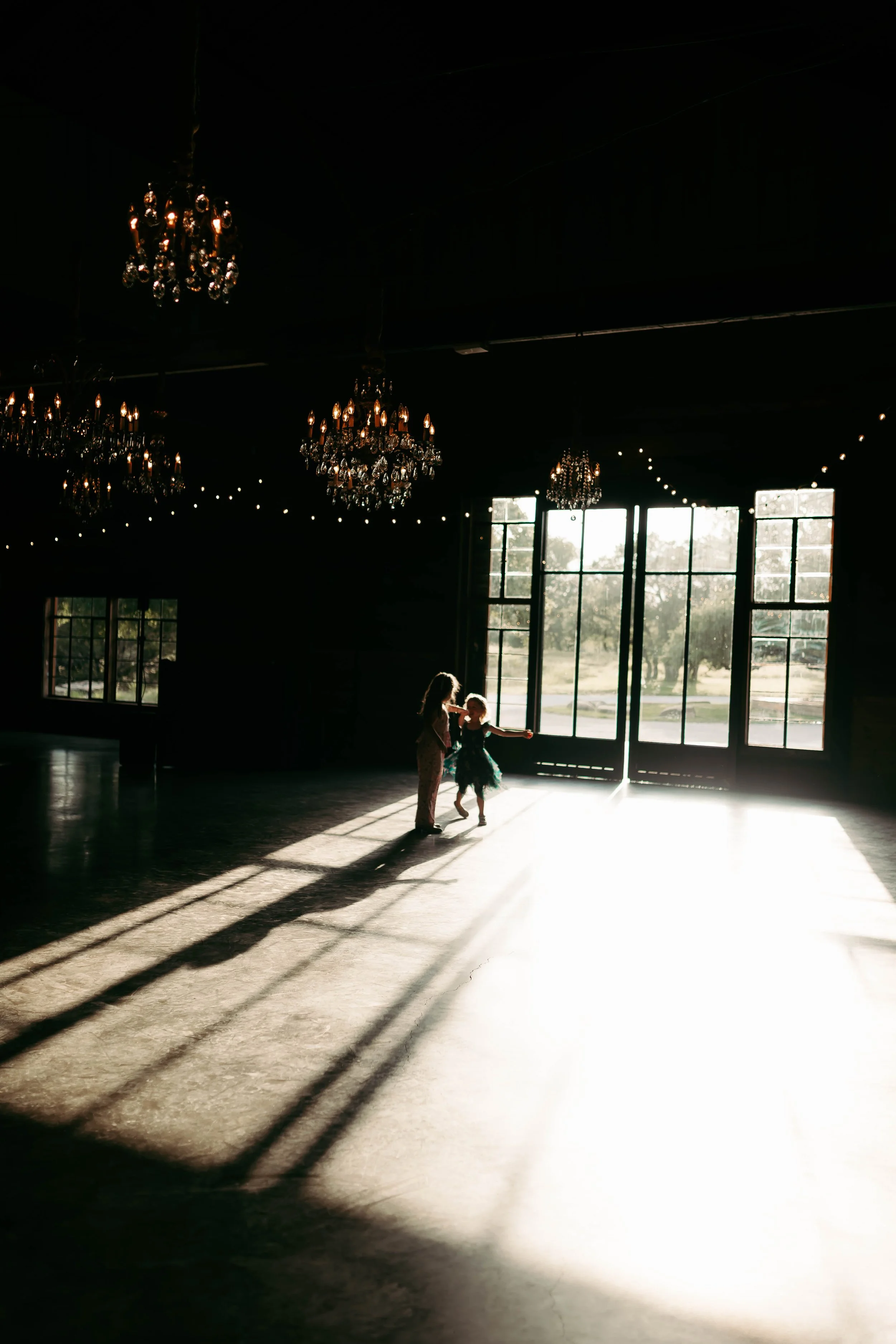 rustic-wedding-venue-texas-sprarrow-creek (221).jpg