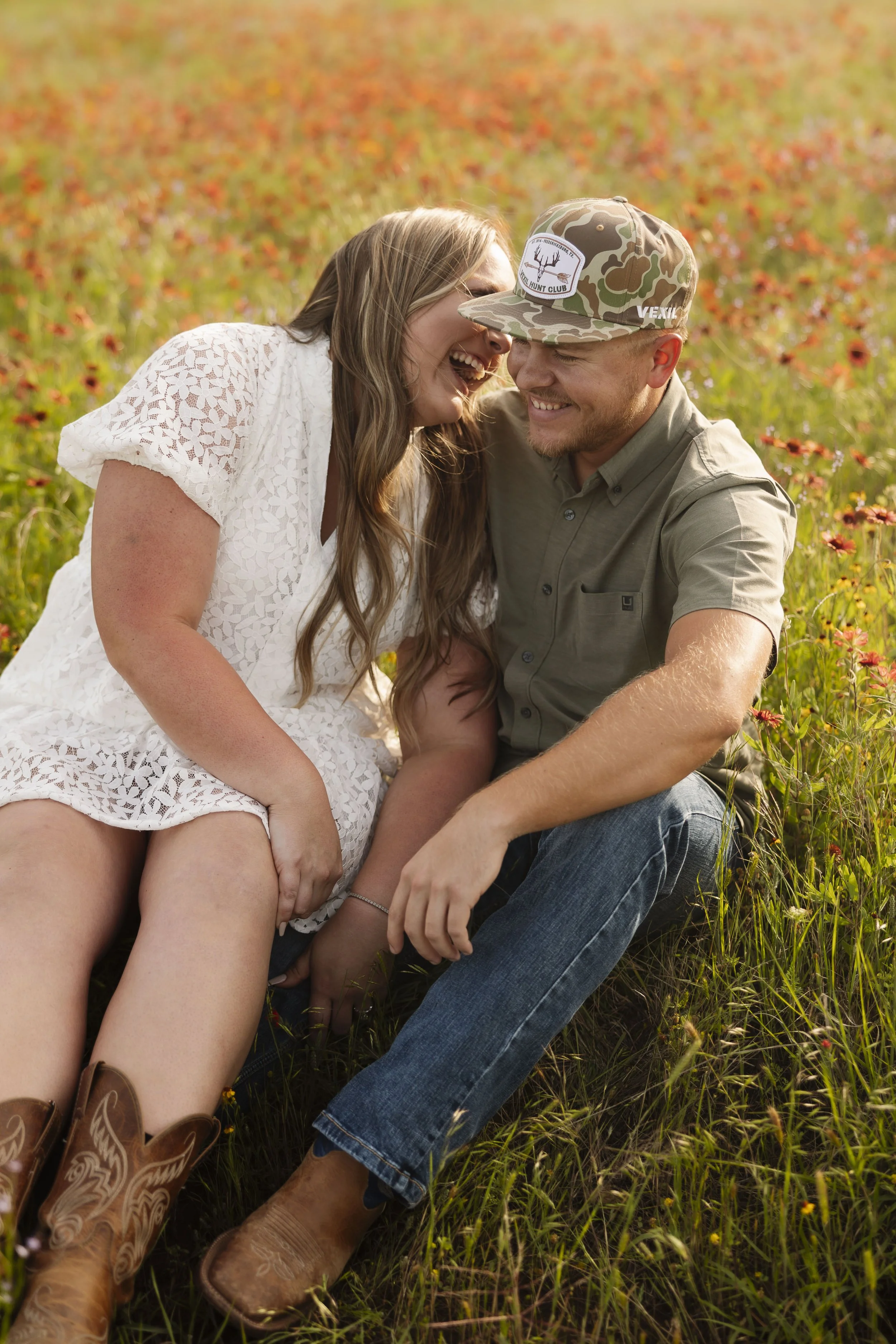 texas-wildflower-engagment-season-sparrow-creek-ranch-venue (8).jpg