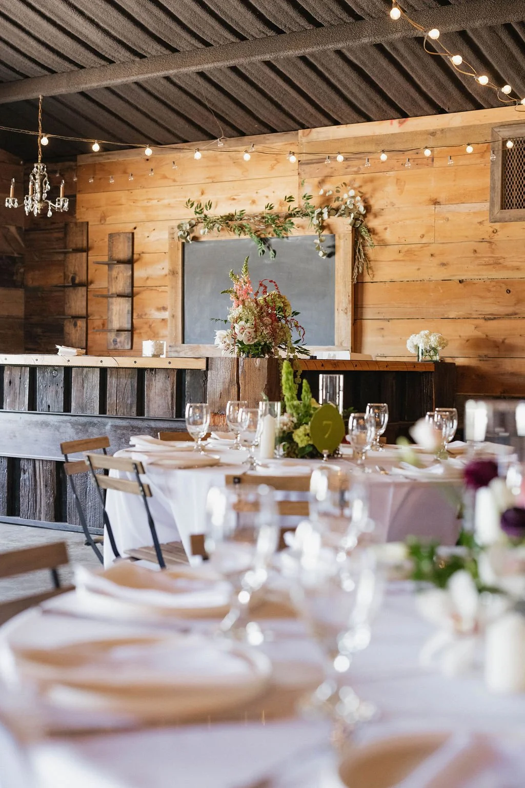 chic-black-tie-spring-texas-ranch-wedding (19).jpg