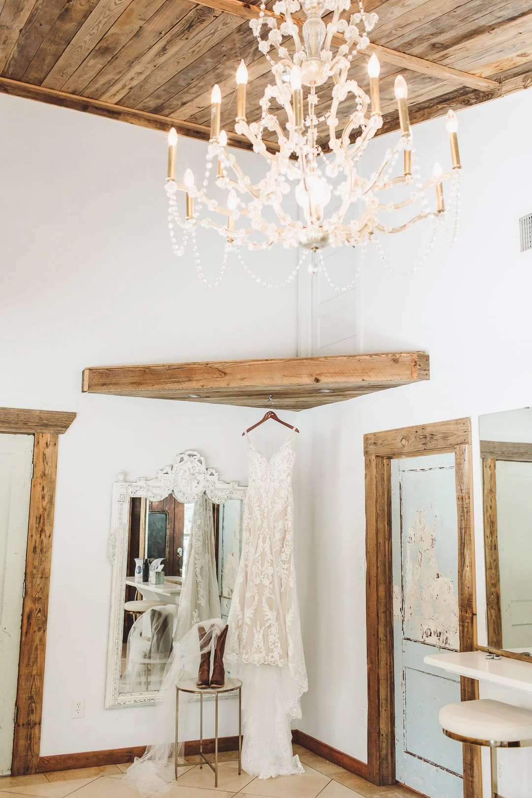 boho-chic-ranch-wedding-north-tx-september (7).jpg