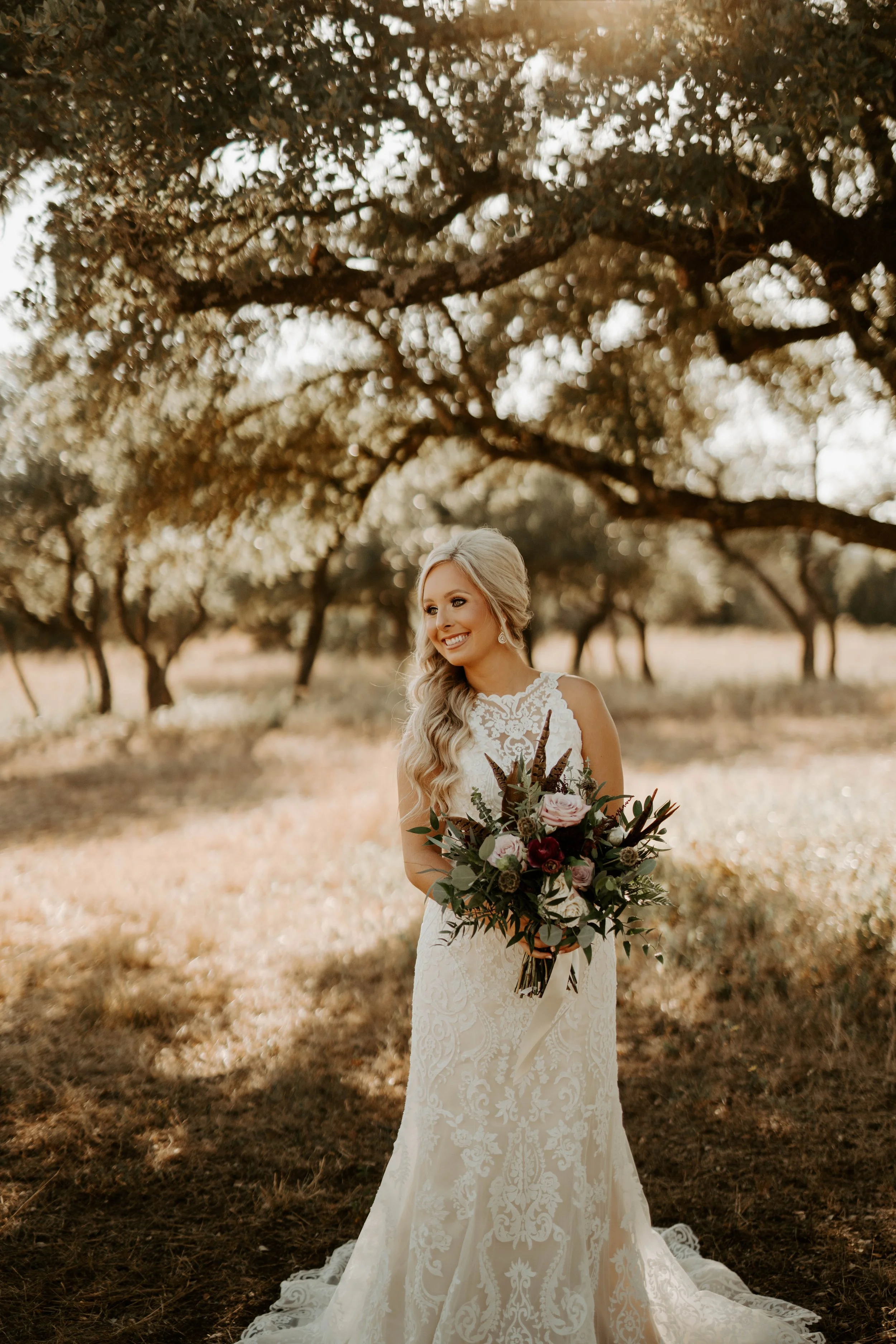 fall colored wedding in graham texas wedding venue