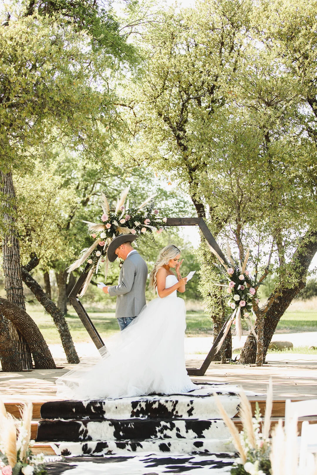 barn-at-sparrow-creek-ranch-double-knot-wedding (264).jpg
