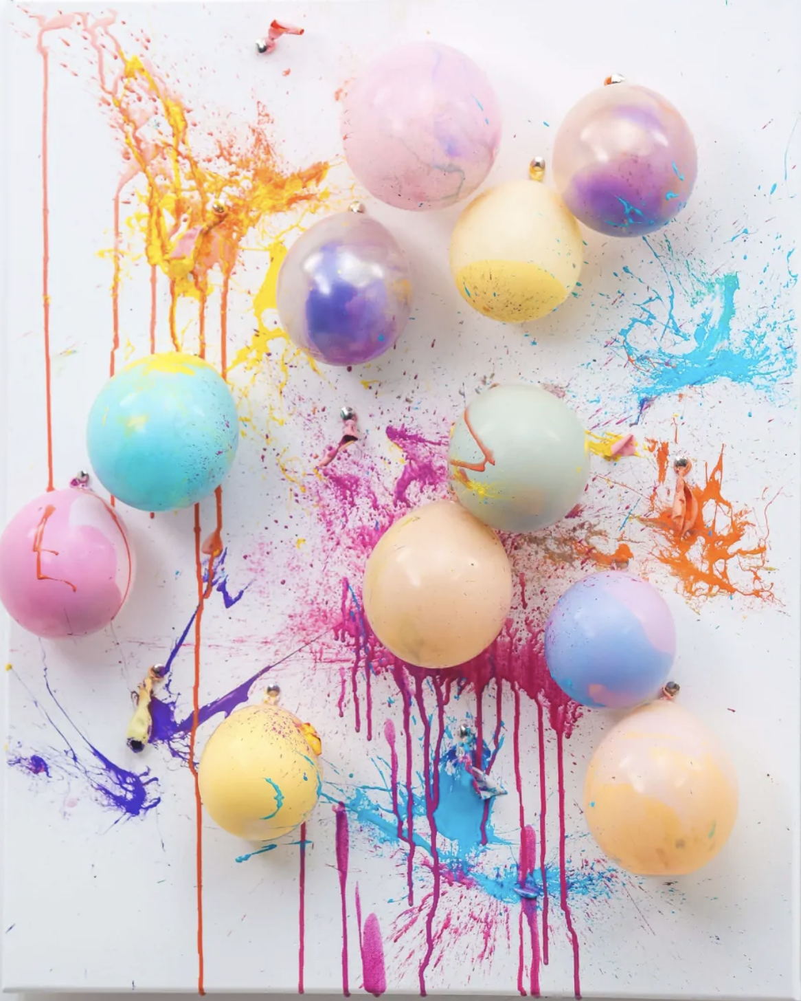 Splatter Paint Balloon Art FLS Online