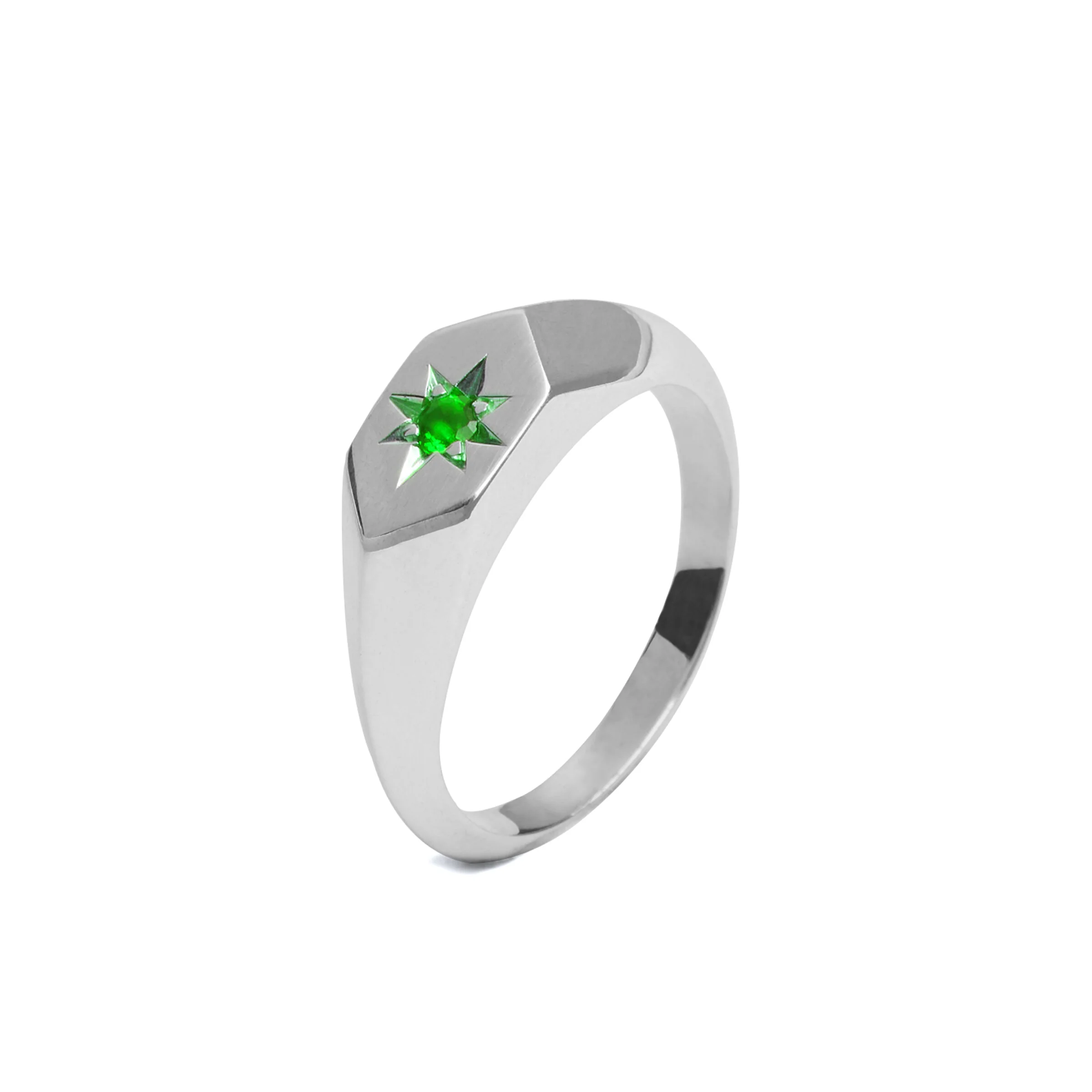 Starlight Emerald Birthstone Signet Ring