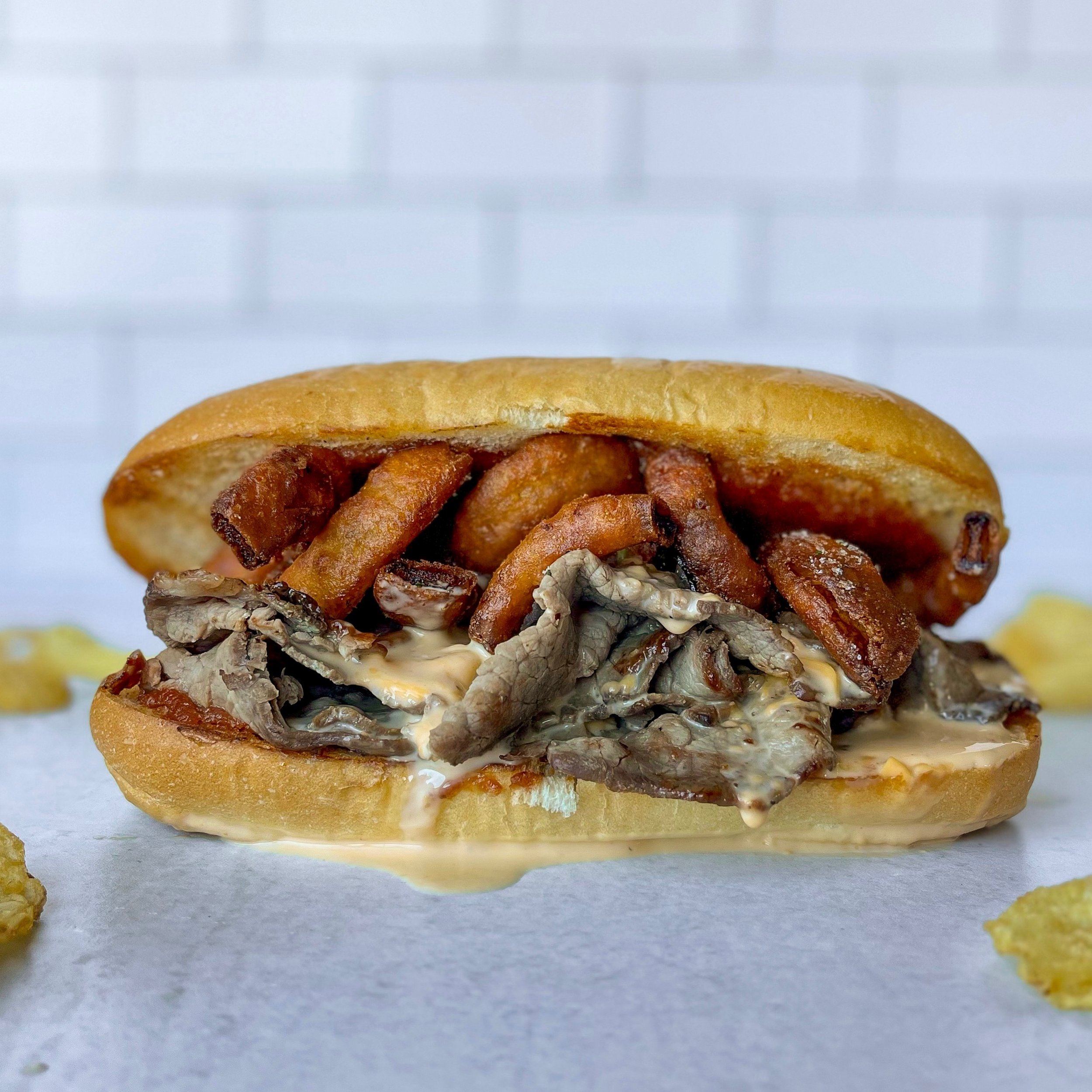 We have the meats!!! 🥩 Wedge Parkway has Jess&rsquo; Beef &amp; Cheddy sandwich on the specials this week! Thinly sliced roast beef with beer cheese sauce, savory jesseque sauce and crispy fried onions served on a toasted French roll. 
#sandwichporn