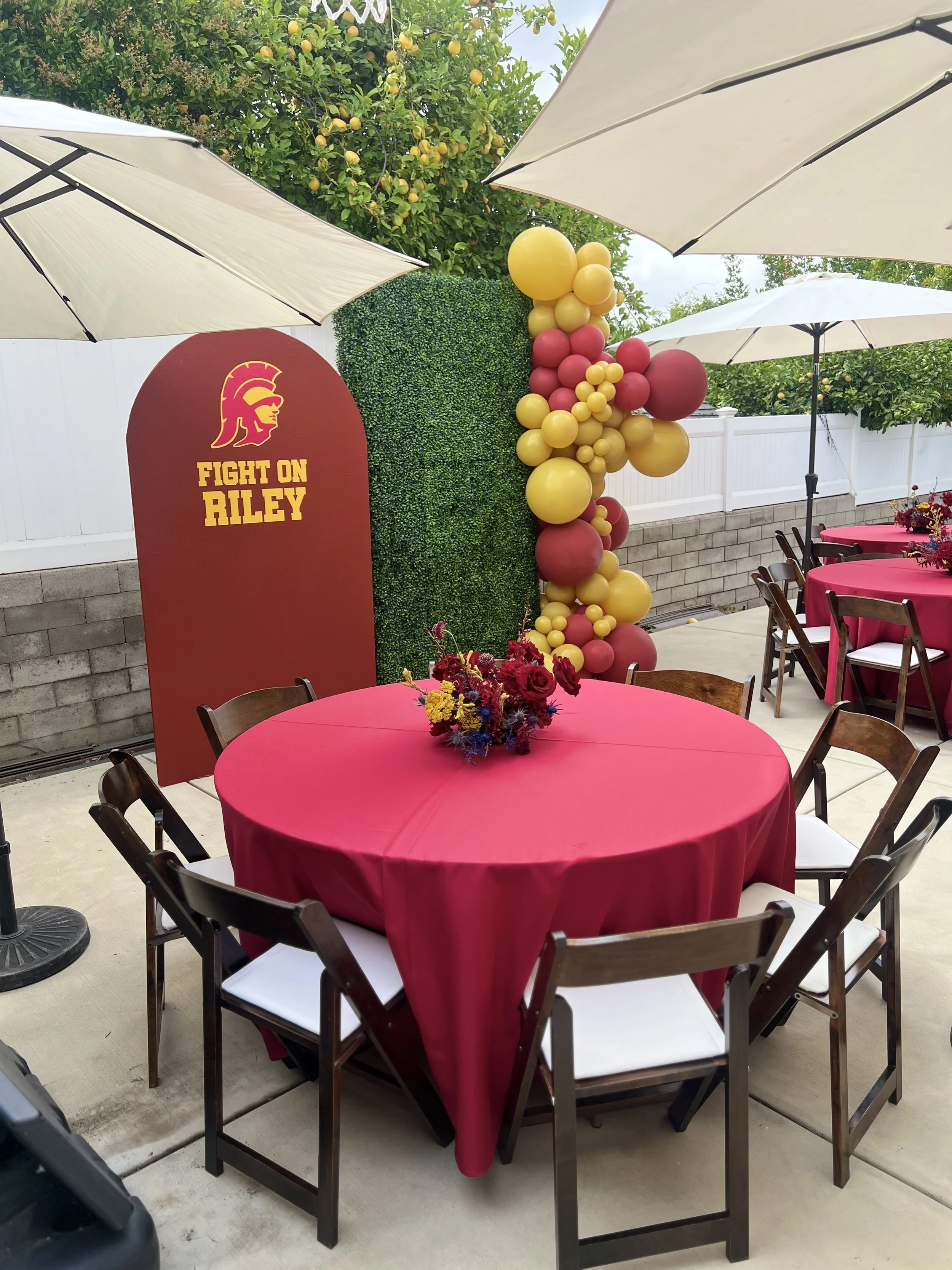 Wine Colored Linens 05.jpg