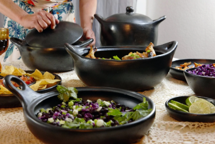 la chamba with food.png