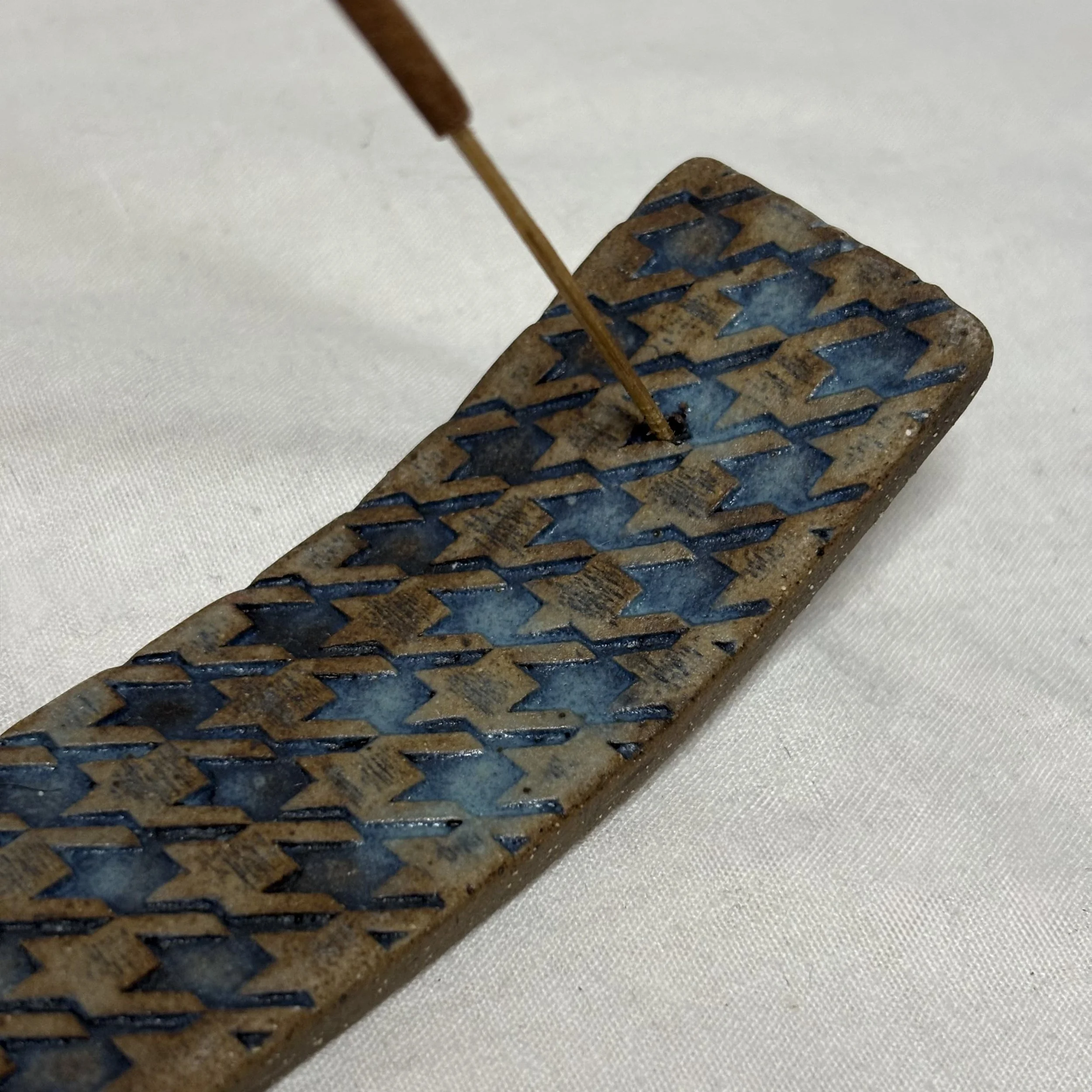 jewel brown holder close up.jpg