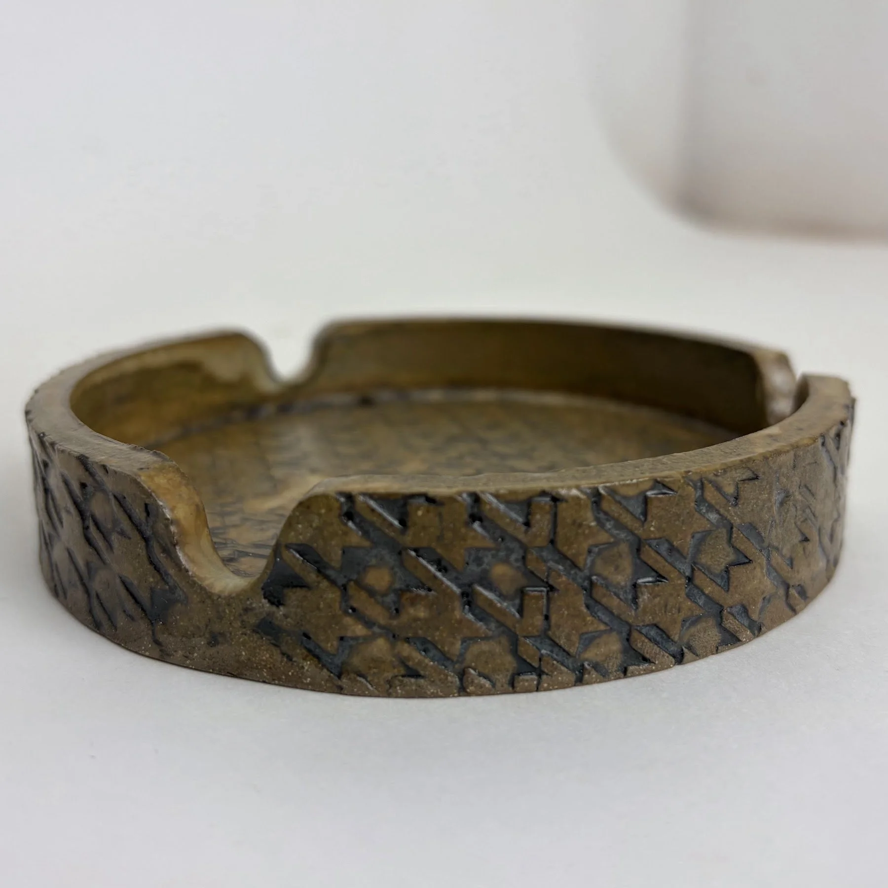 jewel brown hounds tooth side.jpg