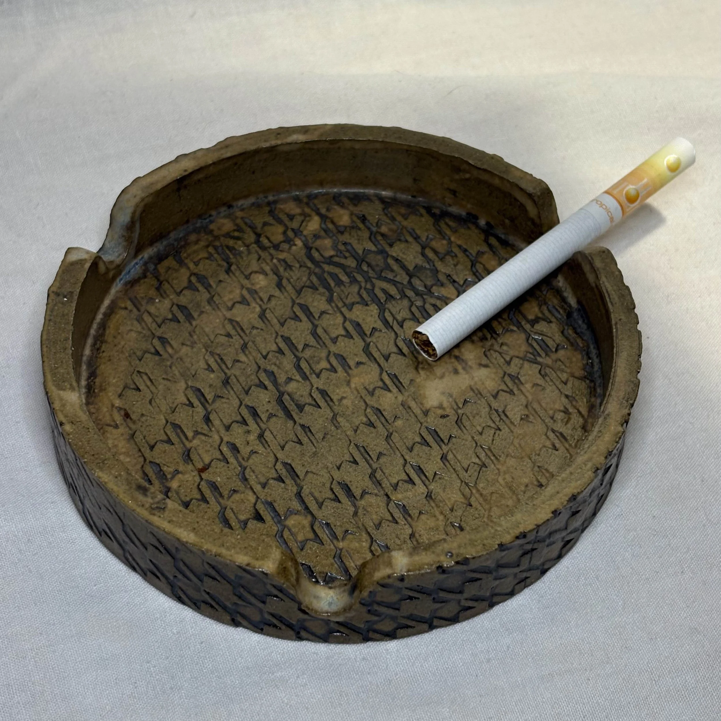 jewel bwon hounds tooth top.jpg