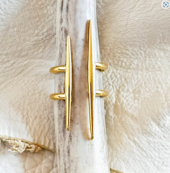 bisjoux fork ring on branch.png