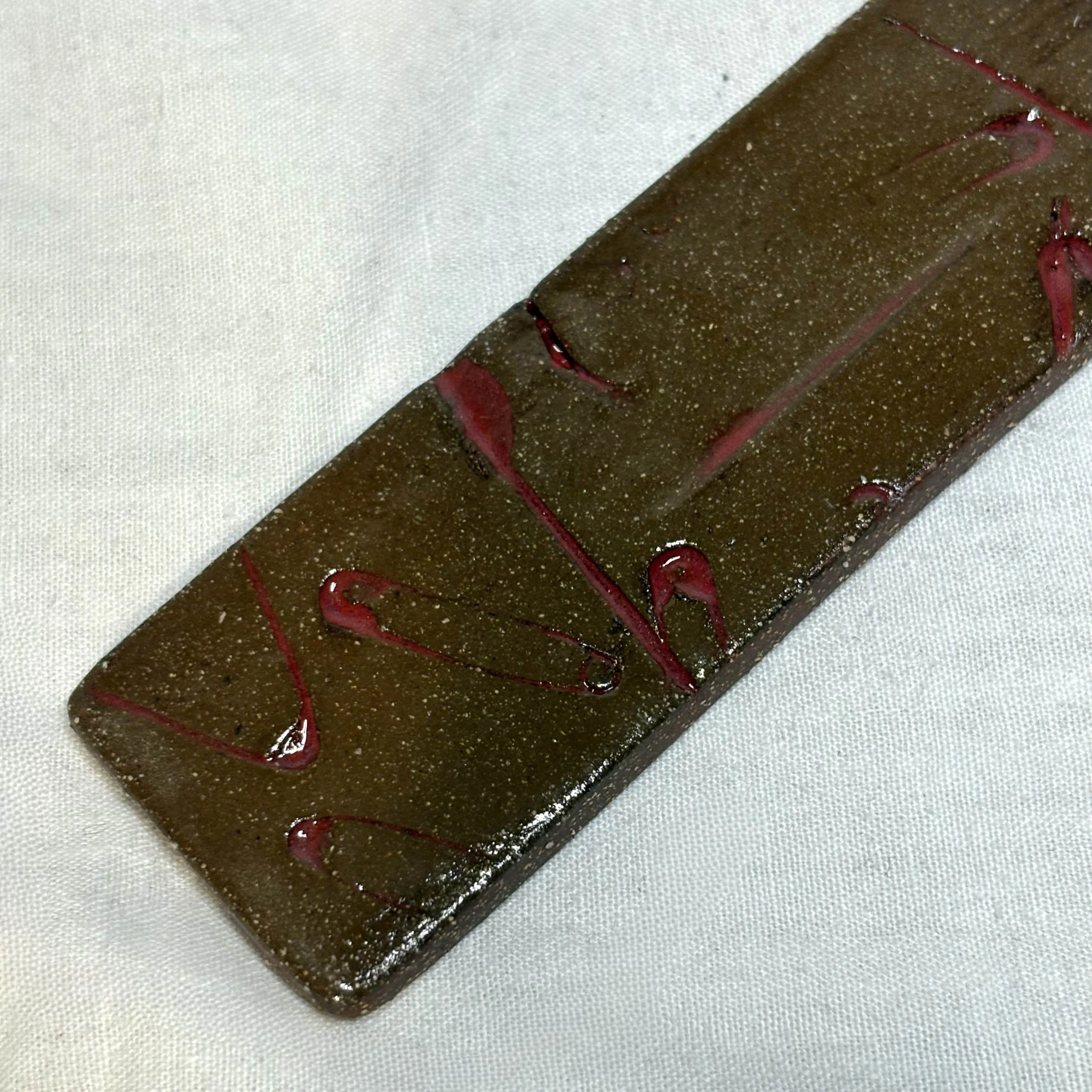 jewel dk green holder close up.jpg