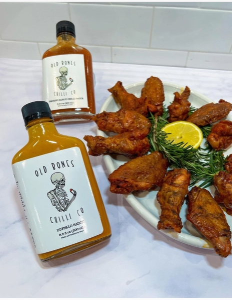 buffalo next to wings.png