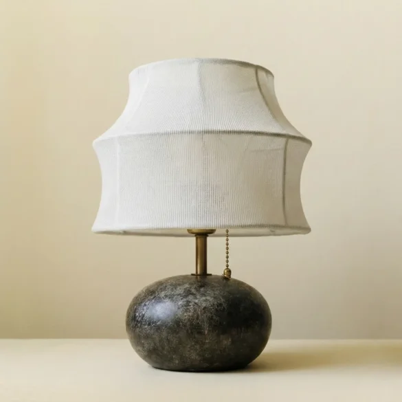 Morel lamp stone 001bd03408c6a831fa0a731d7d9fd533dae7ba47c56df783f004777eeaa38804.webp