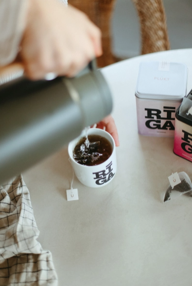 plukt rain in cup.png
