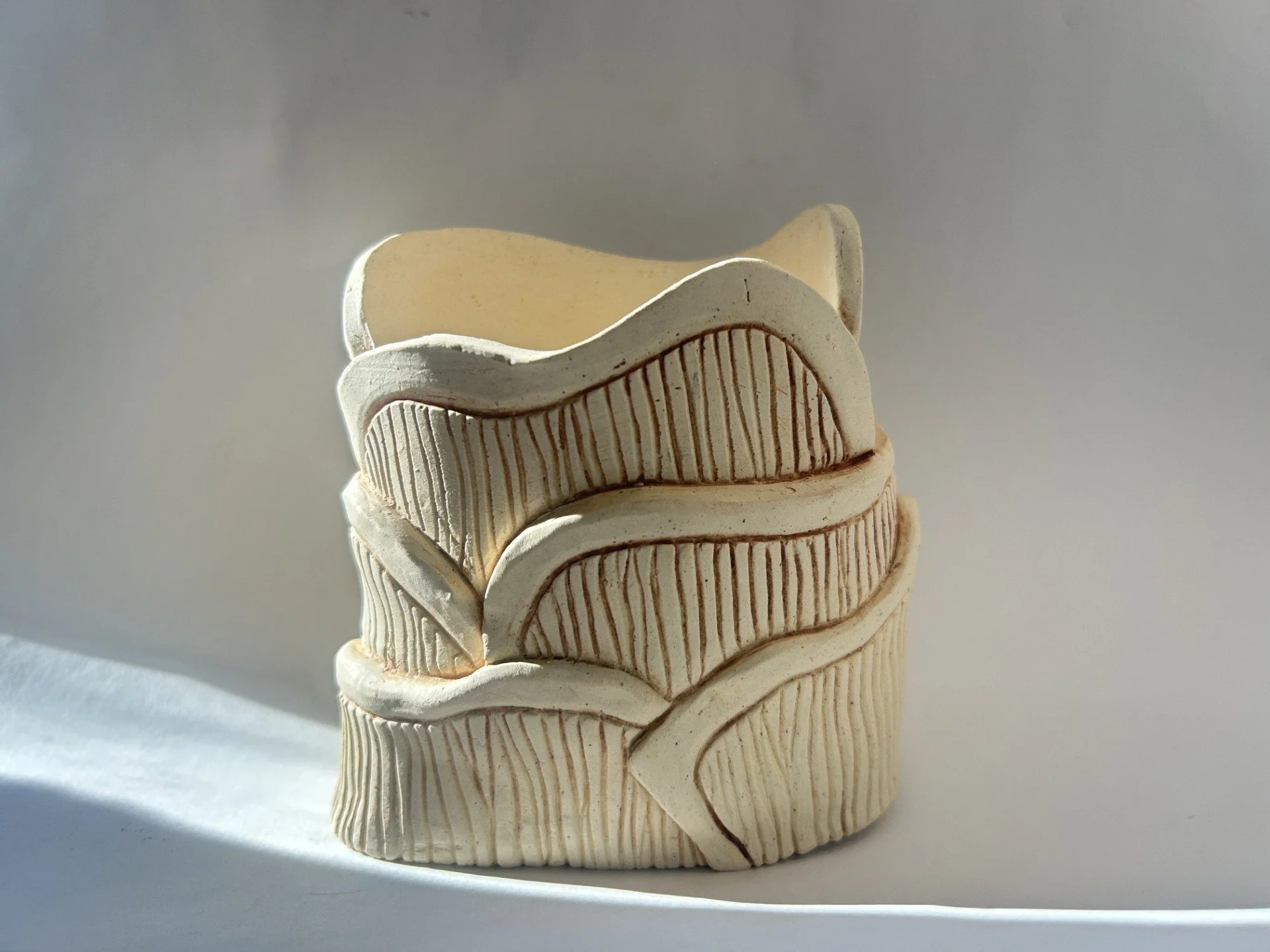 margery beige vase thumbnail_IMG_9400.jpg