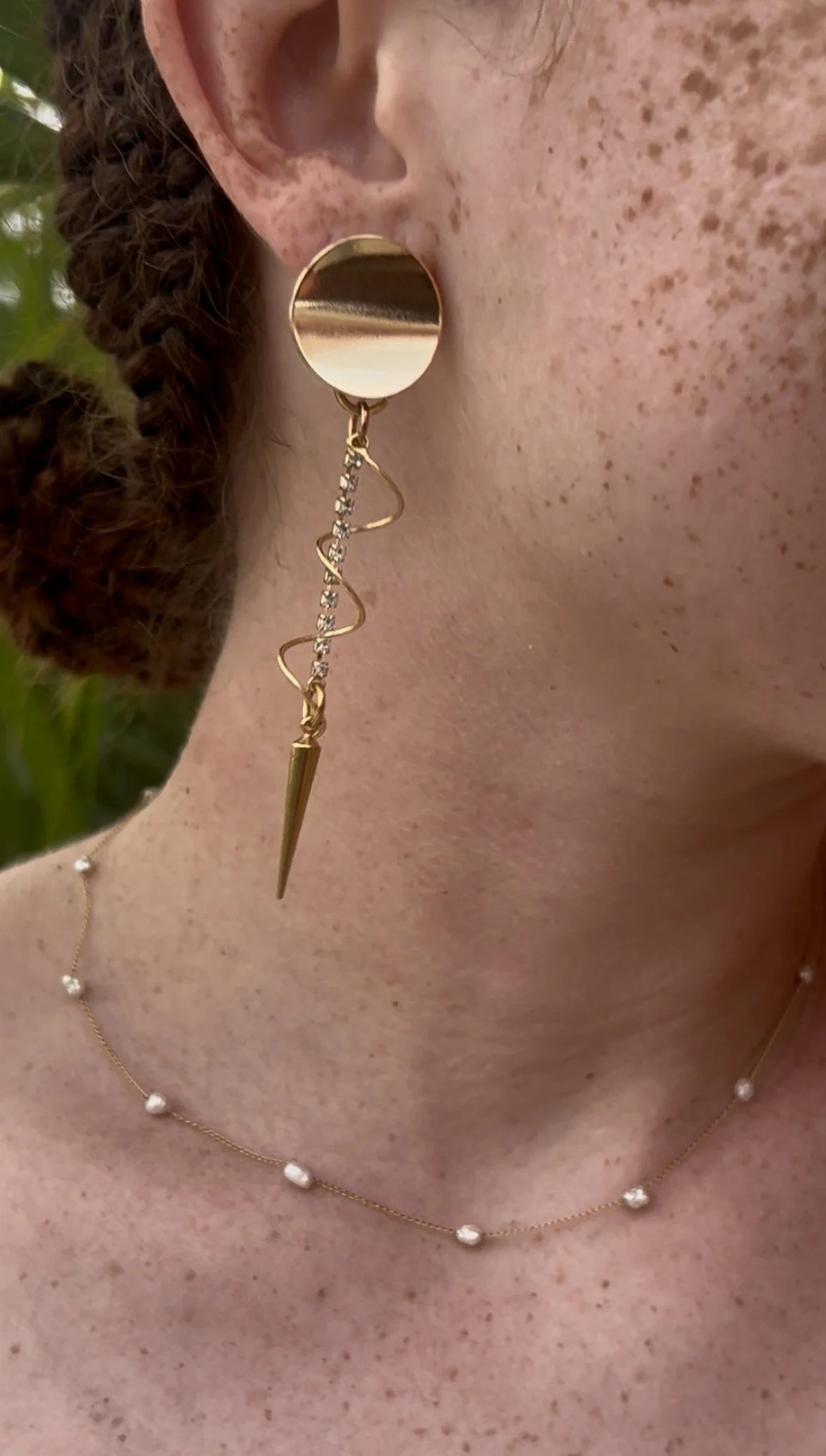 Olivia gold disc 7de44122-79d9-42e3-aa70-2999b8d6542c.jpg