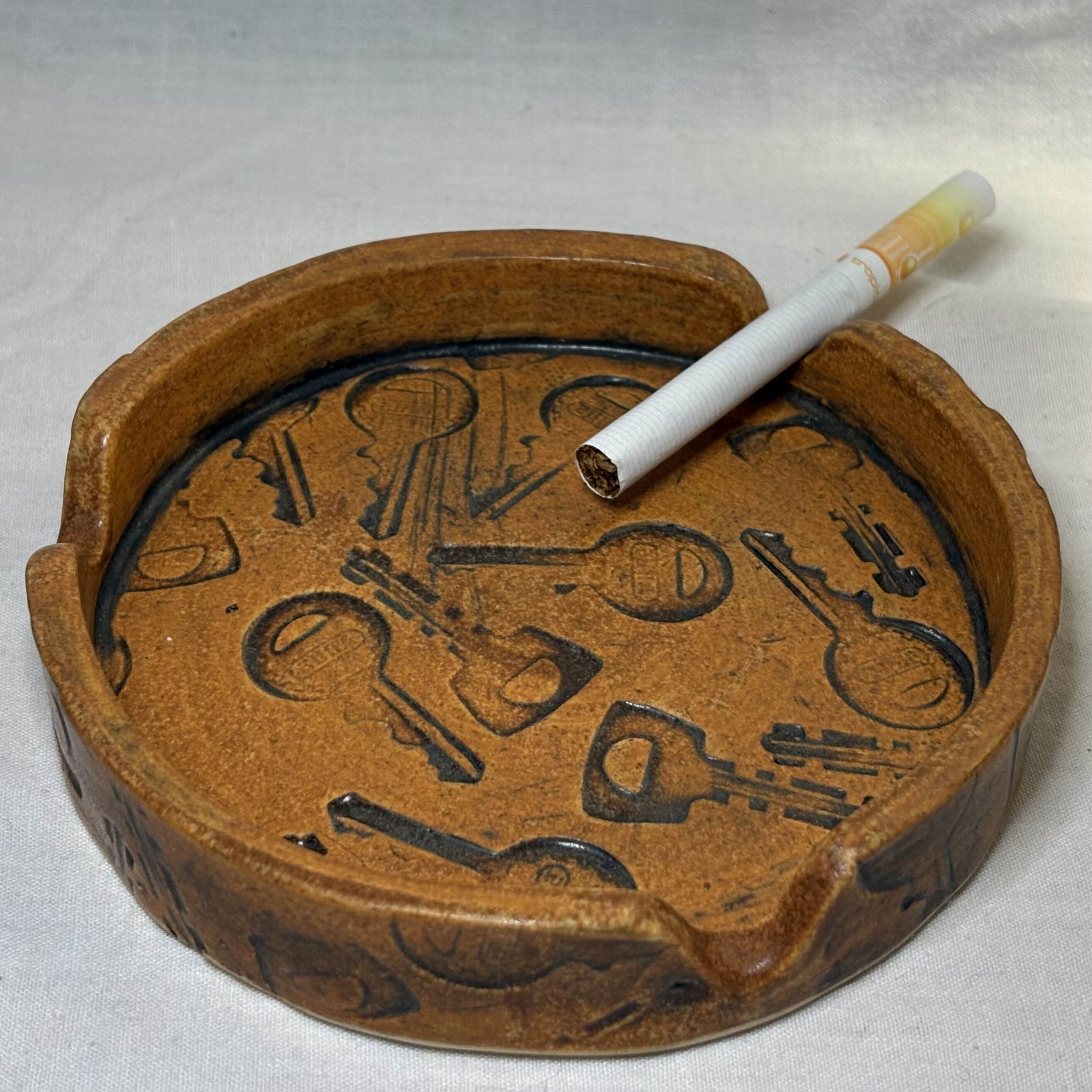 jewel browun key ash top.jpg