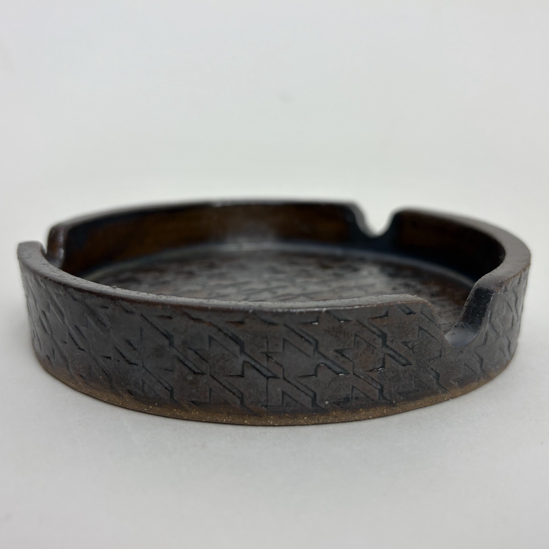 jewel brown hounds top.jpg