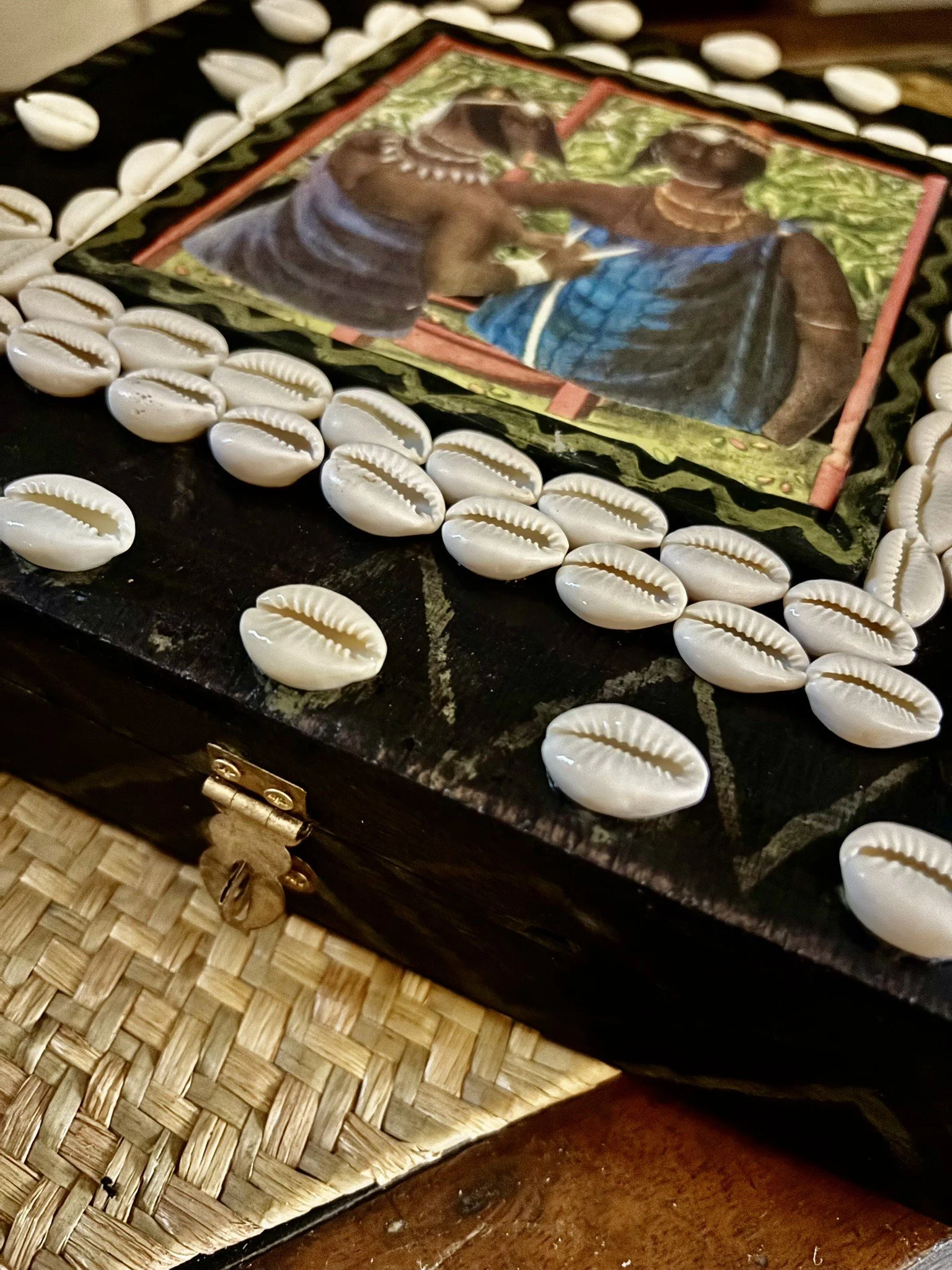 Recycled Jewelry Box Cowry Shells