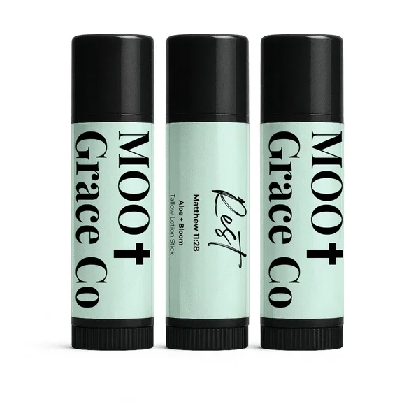 Moot dark pink Rest ecdeeda5a9f8b341ffb74f2d59e11aaf05d5df42d83c24707c4c023da68c9740.webp