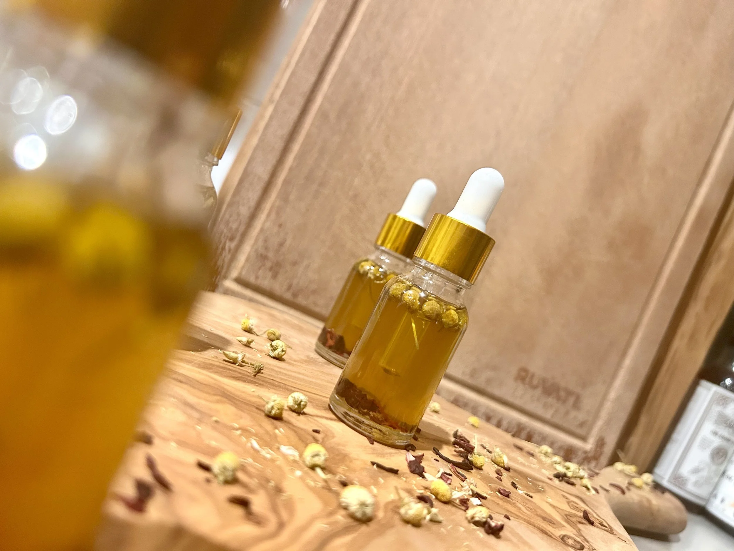 olivia face oil two.jpeg