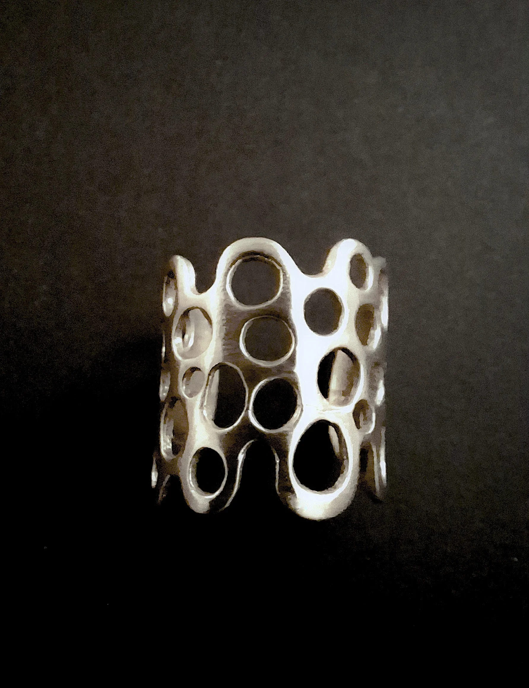 Lisa wavy lace ring PHYXXSCTXSUYZ4IJ23U2EHWD.webp