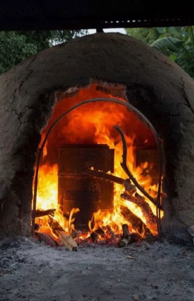 La Chambra fire pit a2eb86f9509d3fc78768476b1dadb205801c84b756edd8c211e07a4916e19e53.webp