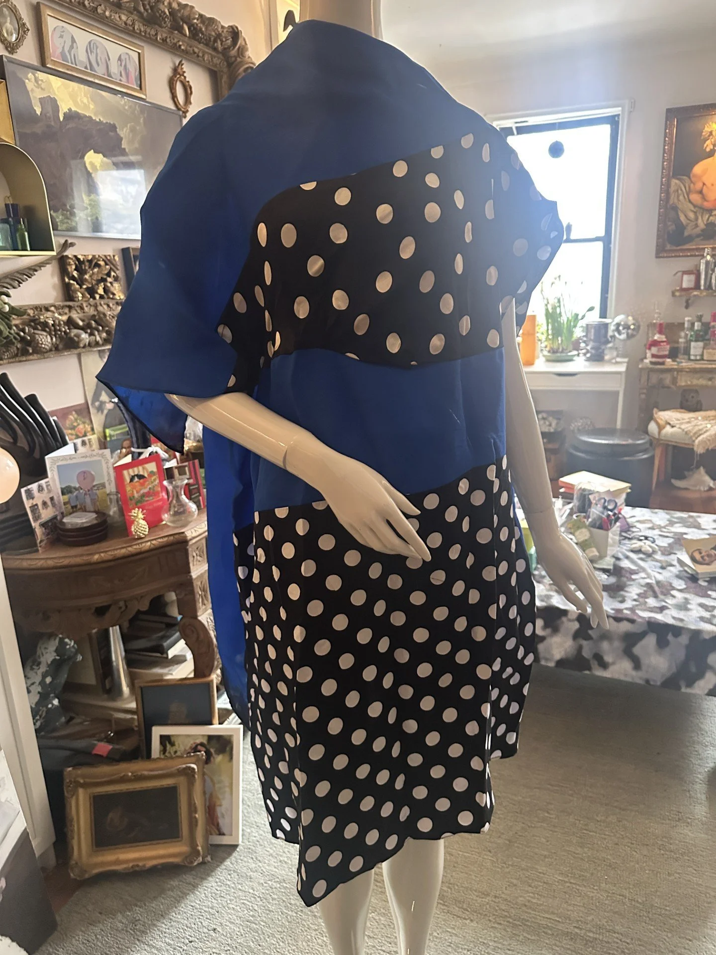 parron dress on manniquin 4d158adf-4f44-49d8-8acb-d18ffa2e9cd6.jpg