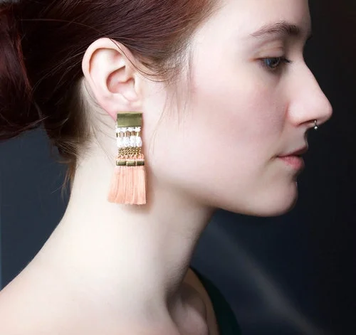 Ilk rose side view 1cae3e8e4f3870bb68df60c6844183bb3ae7cd57ce920c7e61fe359a09705ca7.webp