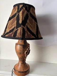 kitty large lamp side 164c01ae-dc14-4c4a-a0ba-ff89acd6b232.jpg