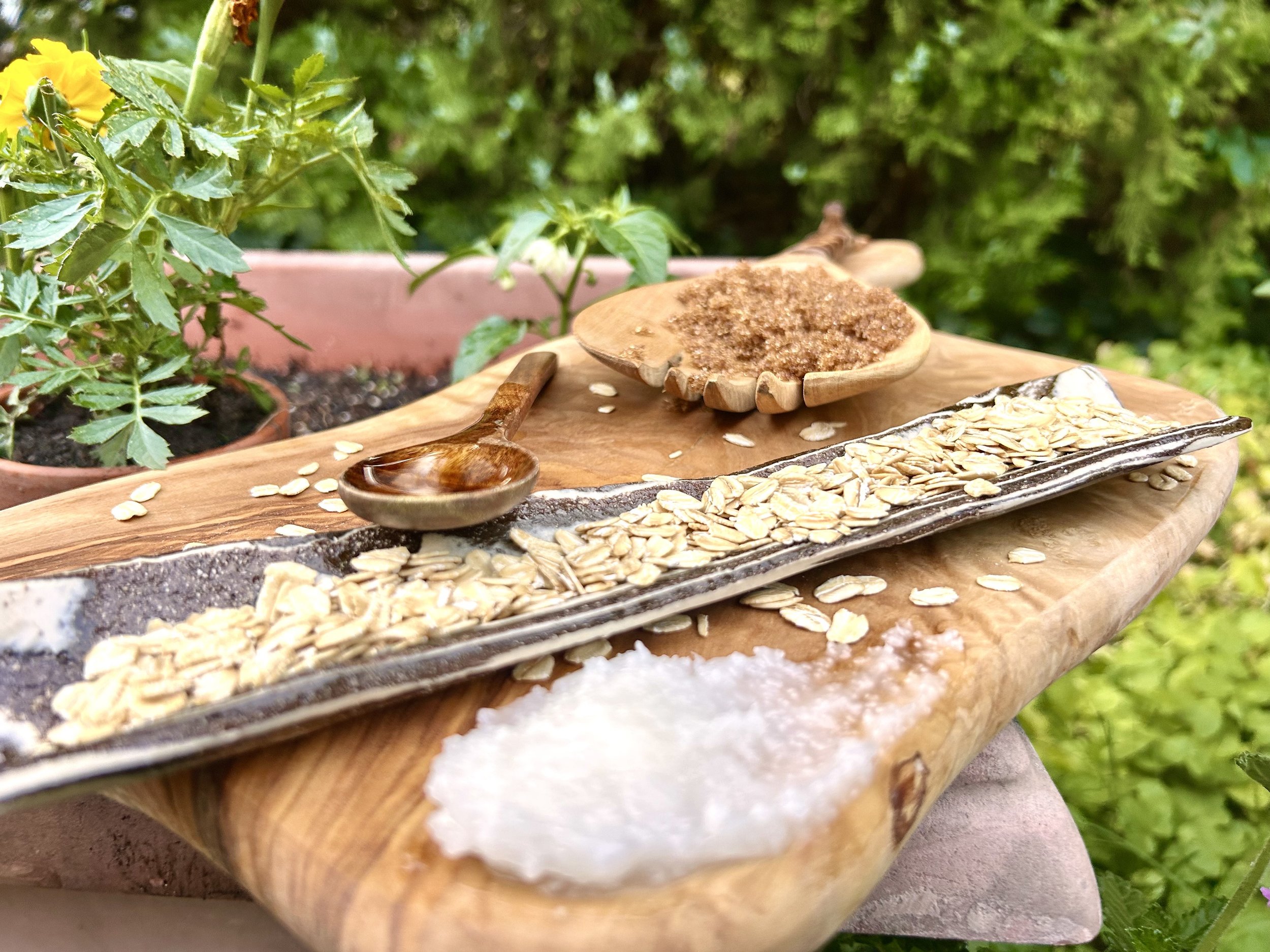 Brown Sugar & Oats Face Exfoliant