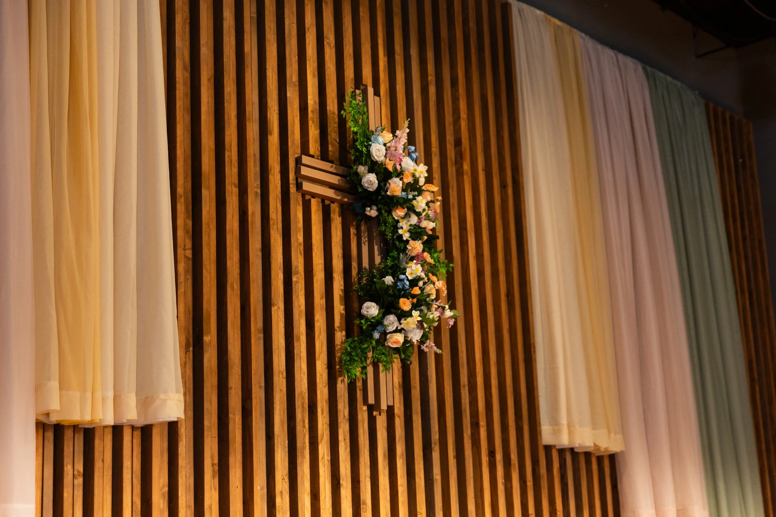 Easter Sunday Services: 8am, 10am, 11:45am