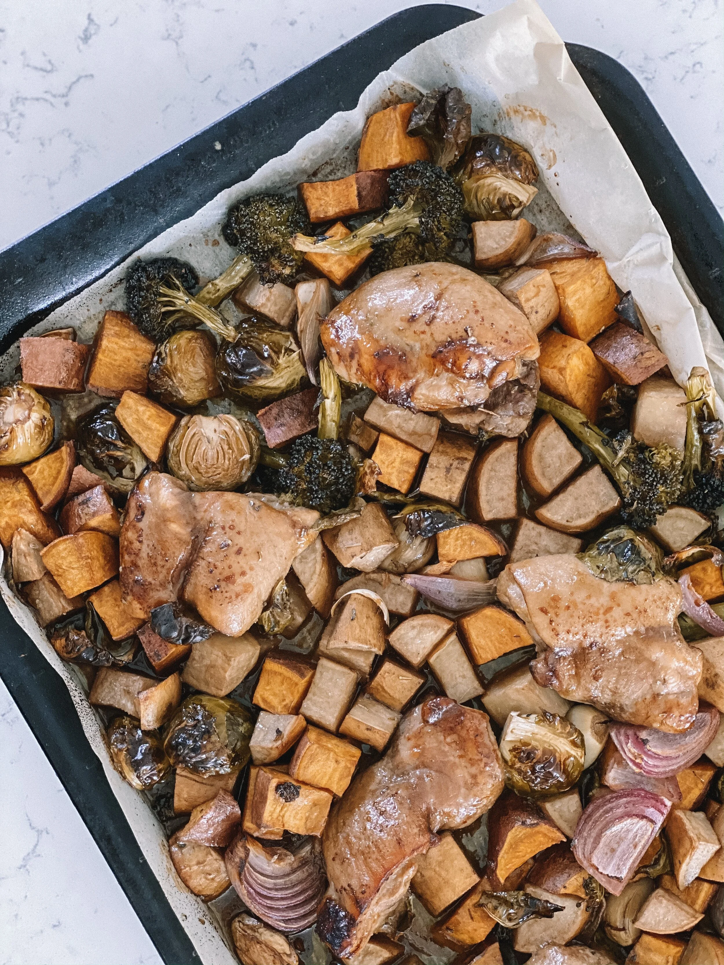 Roasted Balsamic Chicken &amp; Veg Sheet Pan Dinner