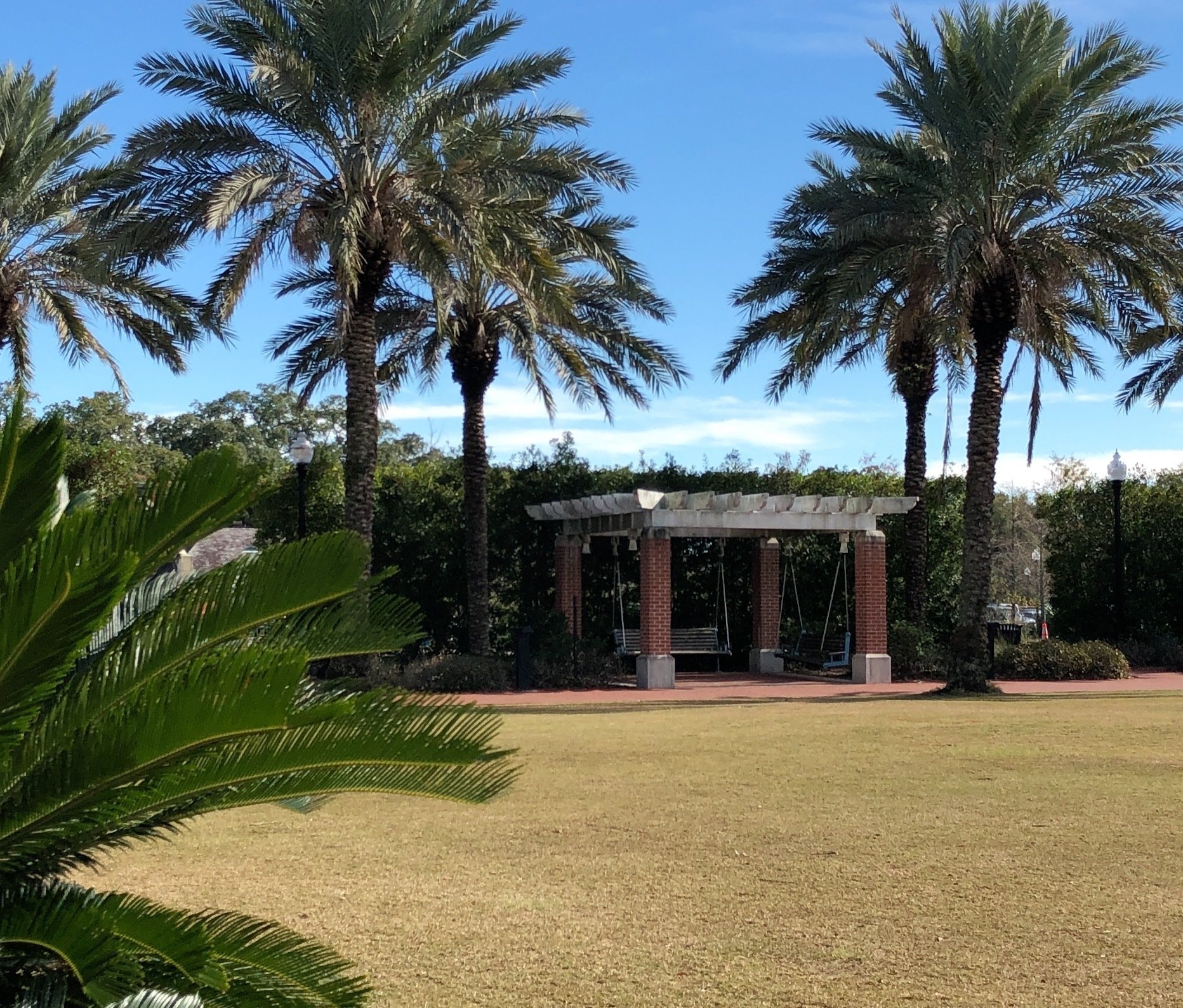 [PODCAST] ART PROBLEMS: Weathering Art Basel FOMO