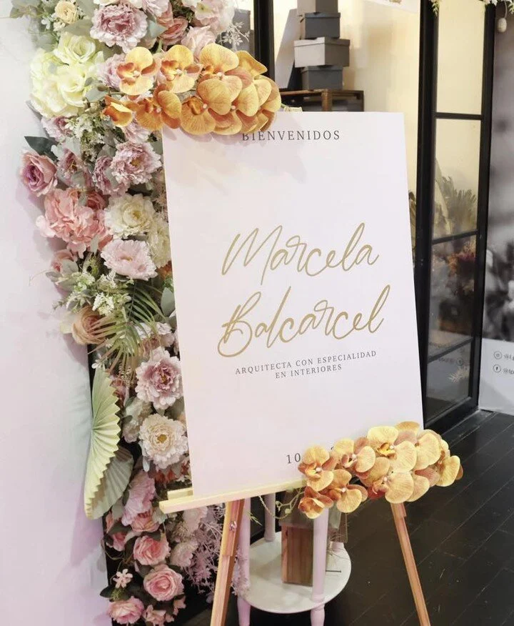 Since we know how important your wedding day is, we work with an amazing curated team with the same passion as ours, the passion of creating an unforgettable wedding for a beautiful couple💍

Wedding invitations and stationery is a very thrilling par