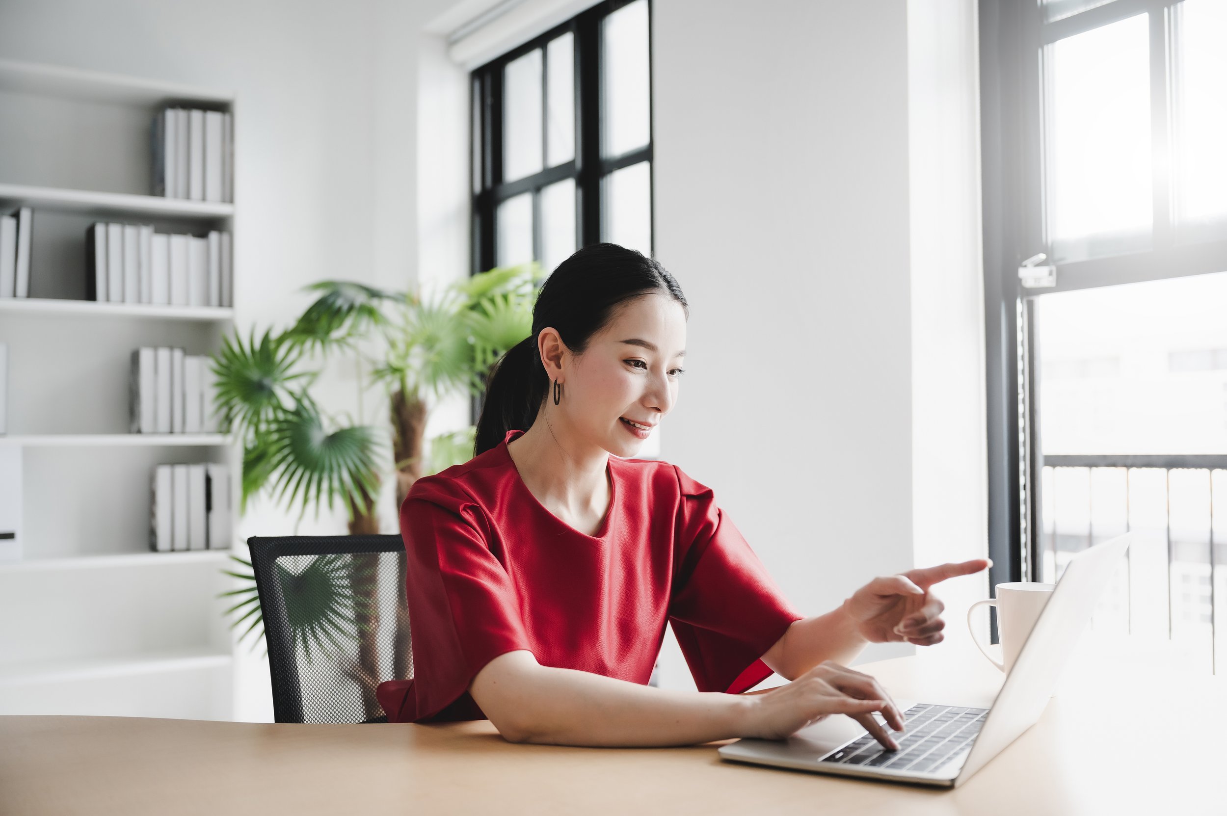 How Windows 365 Differs from Azure Virtual Desktop – and Which One Should You Choose?