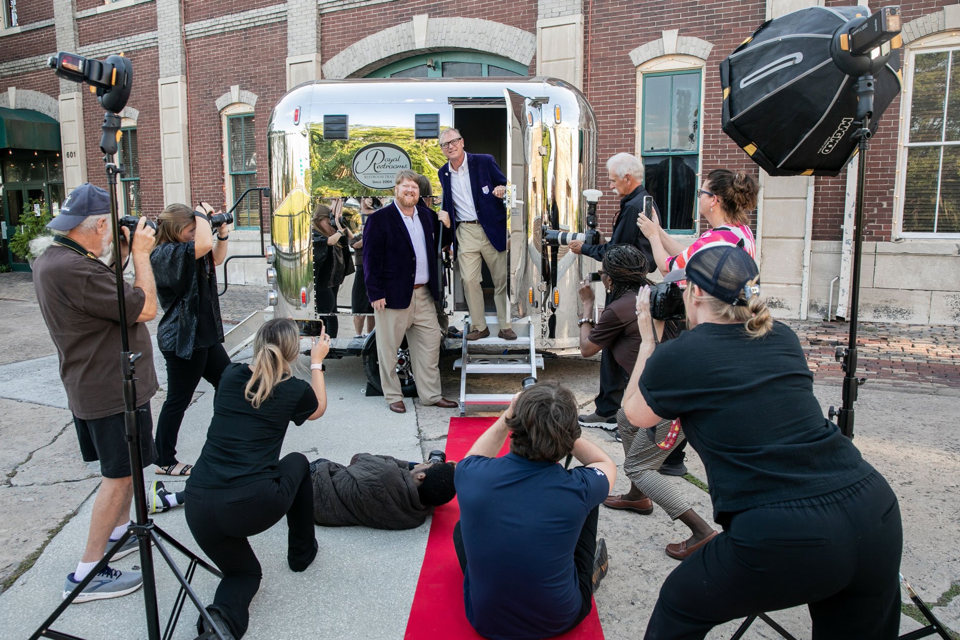 Brand-New-Silver-Portable-Restroom-Reveal-with-the-Owners-of-Royal-Restrooms-Header.jpg