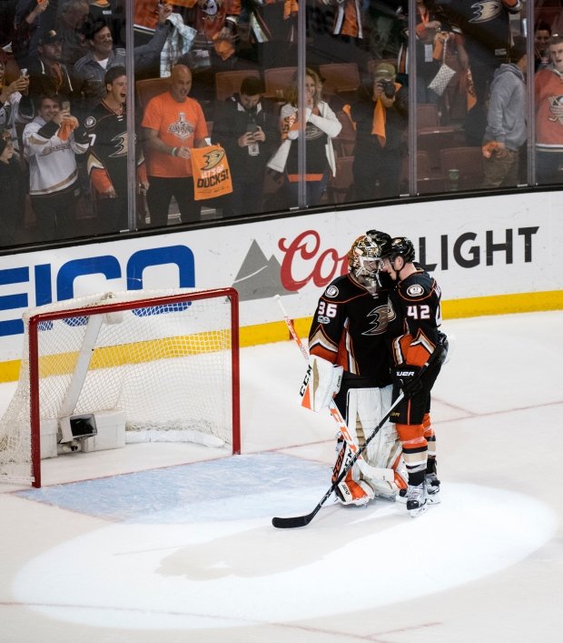 Blues @ Ducks RECAP: Ducks Complete Homestand Sweep with Win Over the Blues