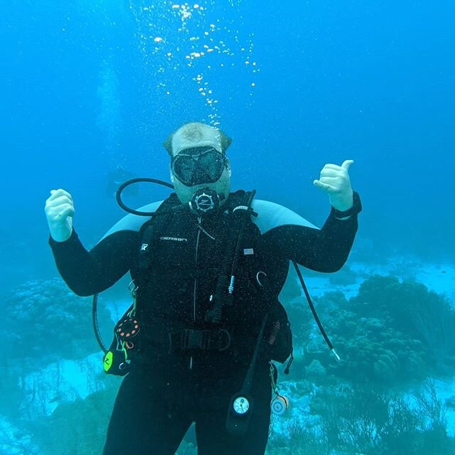 Had a blast #scubadiving in #bonaire last week. @paditv @paditravel -- more #underwaterphotography on my #blog just hit that #linkinbio and #subscribe